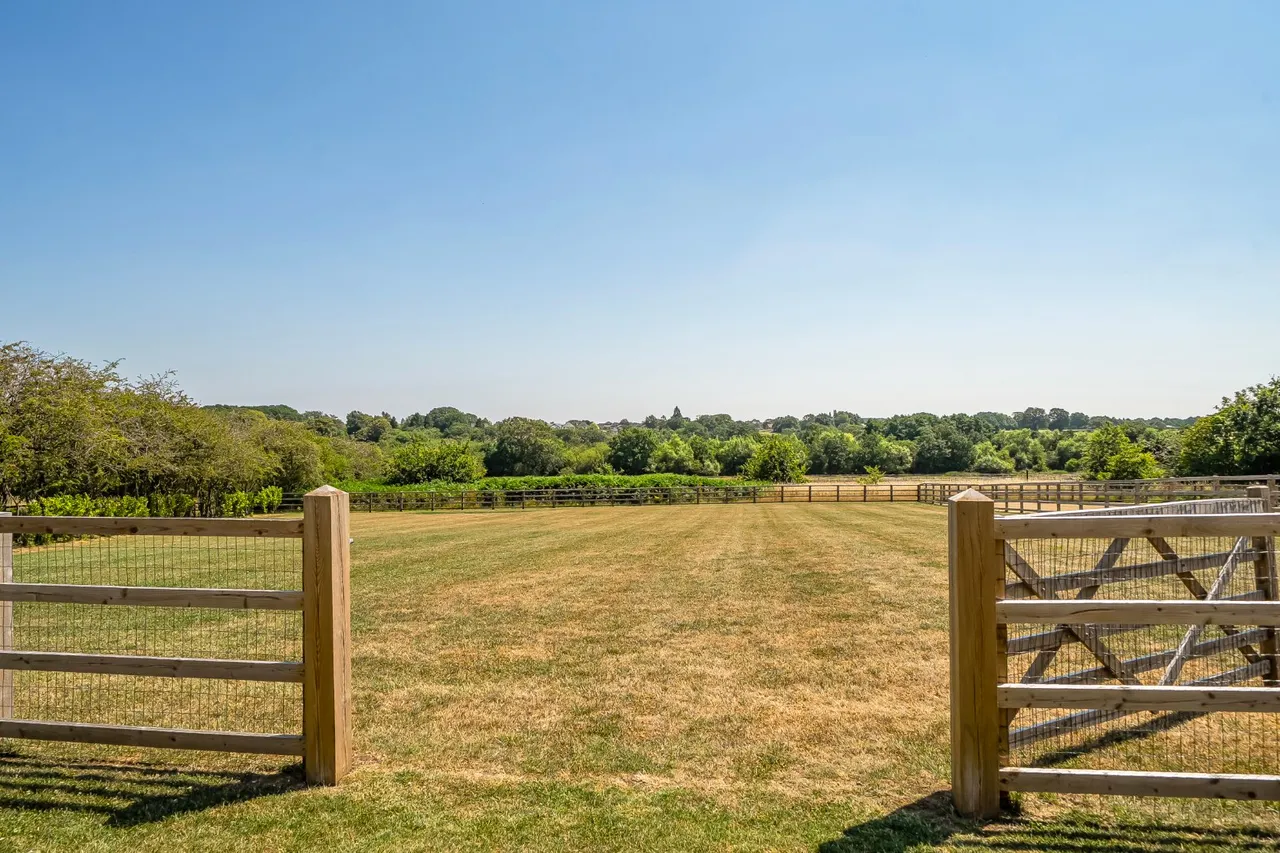 Merewood Farm, Earlswood, B94, photo 26