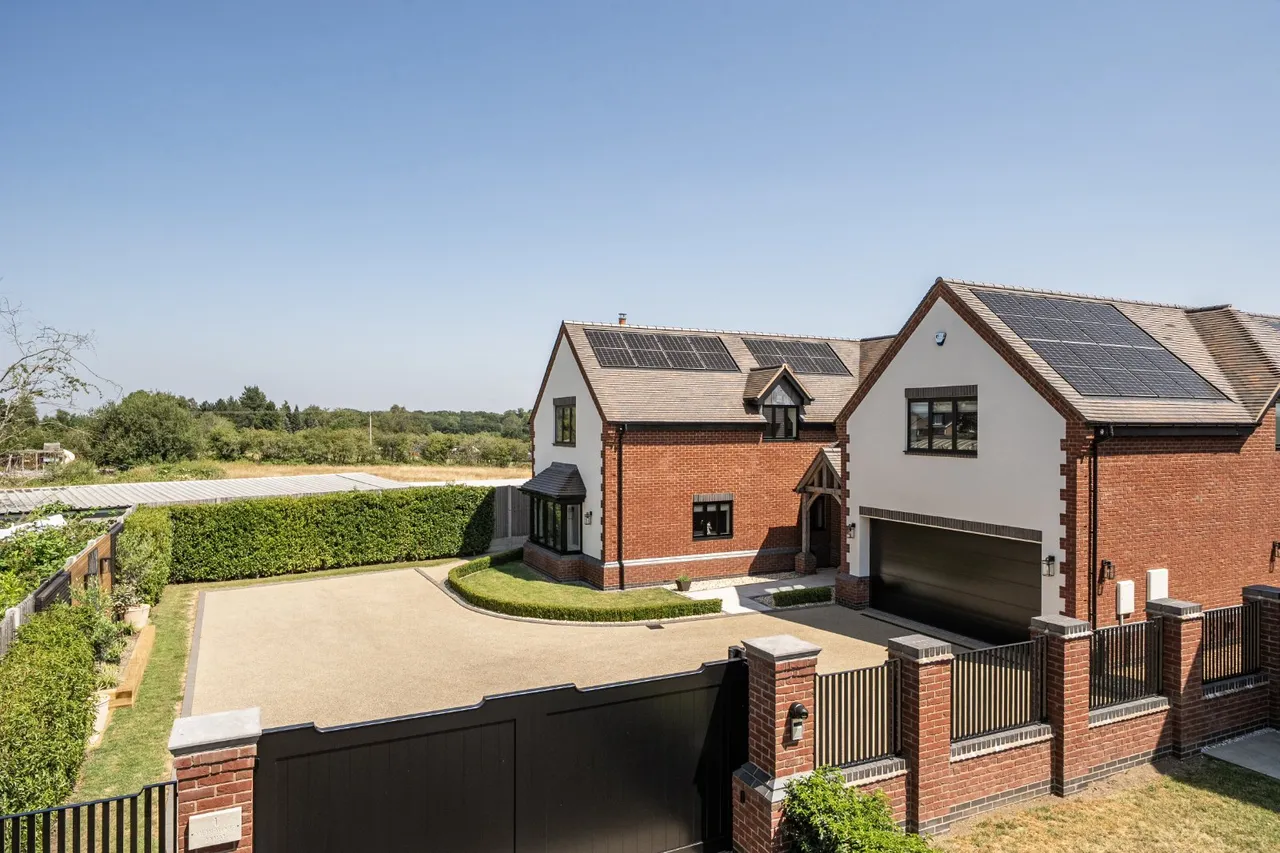 Merewood Farm, Earlswood, B94, photo 2