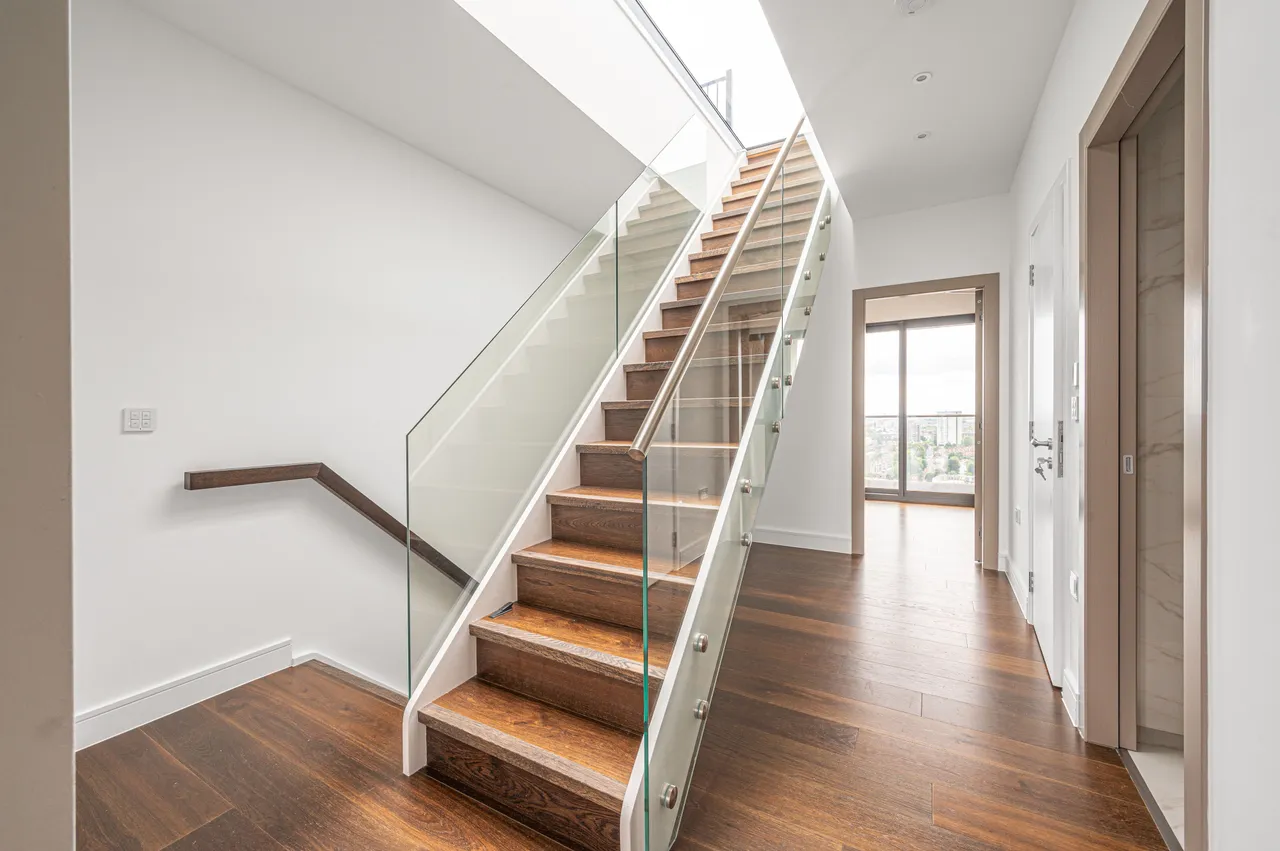 Penthouse 4, Centre Heights, 137 Finchley Road, London, photo 8