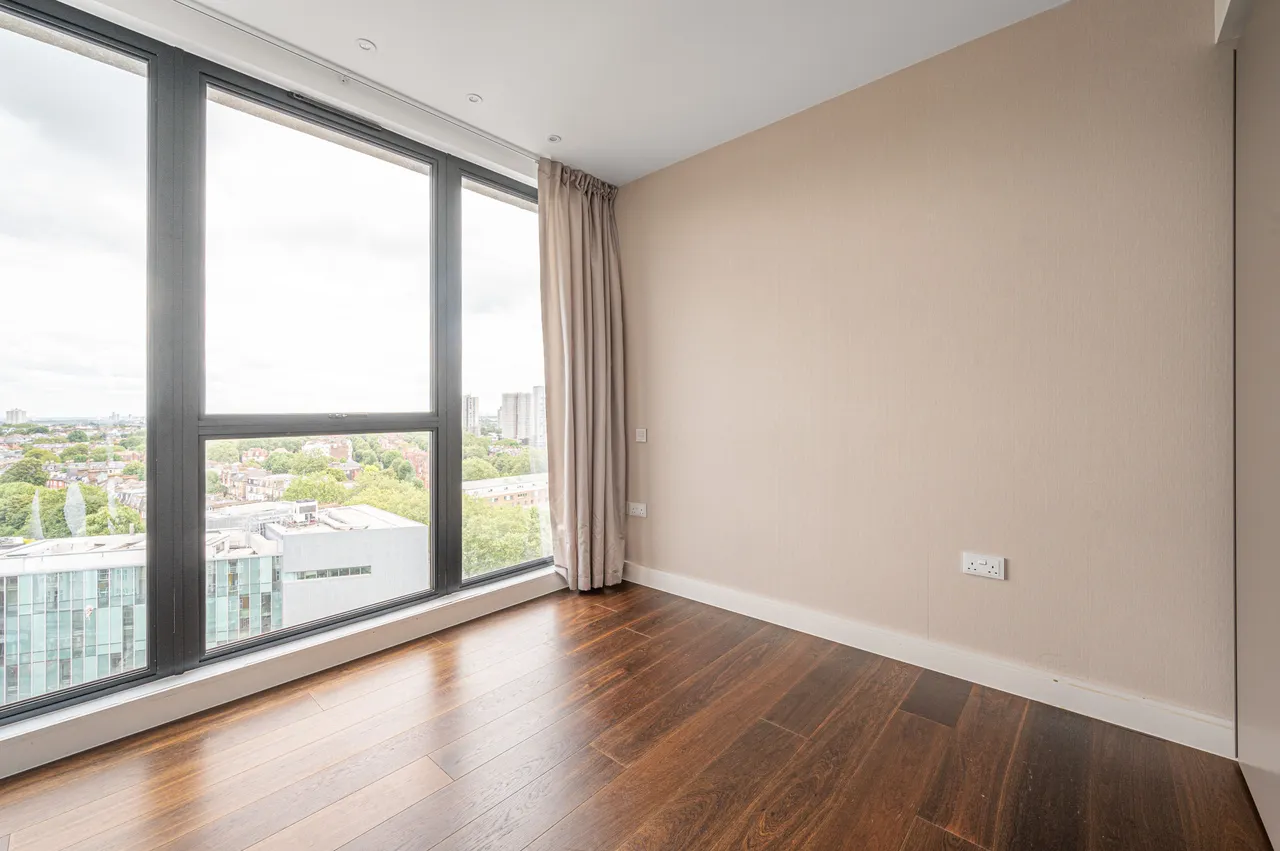 Penthouse 4, Centre Heights, 137 Finchley Road, London, photo 7