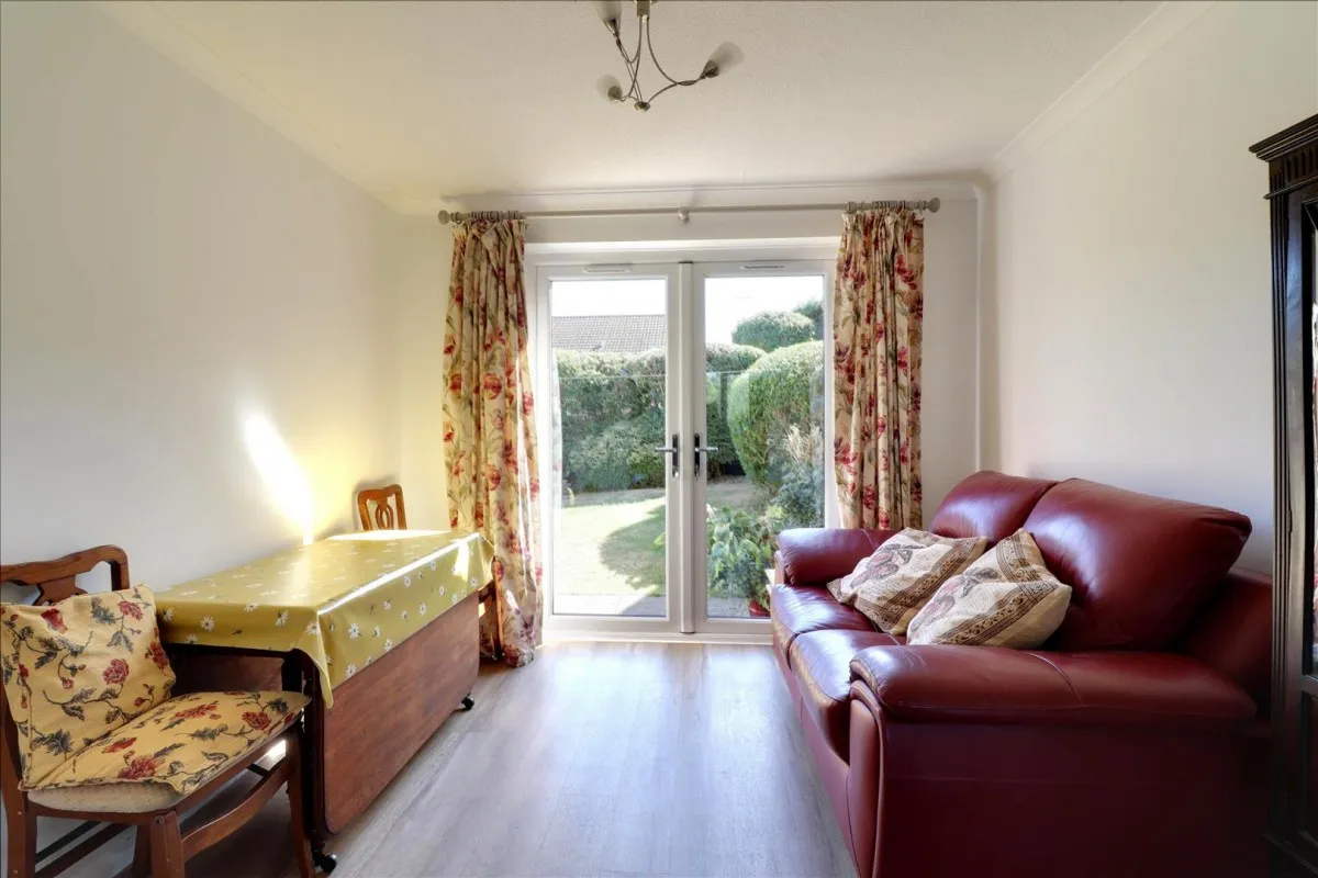 Borough Close, Kings Stanley, GL10, photo 6