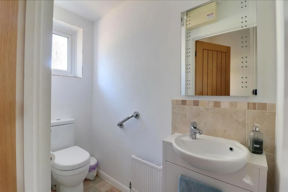 Borough Close, Kings Stanley, GL10, photo 11