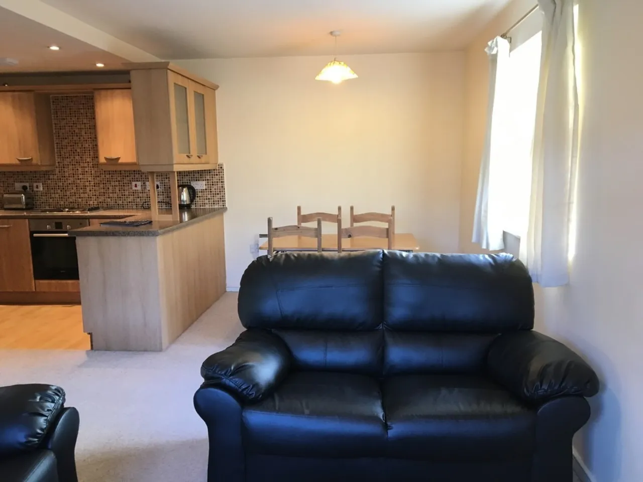Windsor House, M21, photo 2