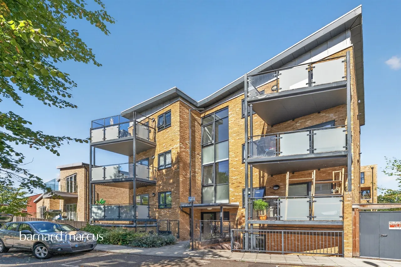 1 bed flat for sale — The Avenue, Croydon