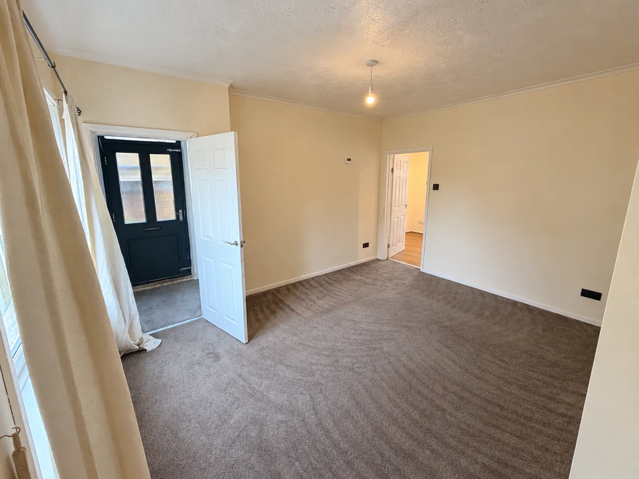 Masters Crescent, Sheffield, S5, photo 4