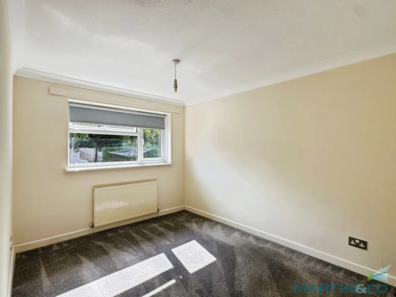 Grampion Close, Ashford, photo 8