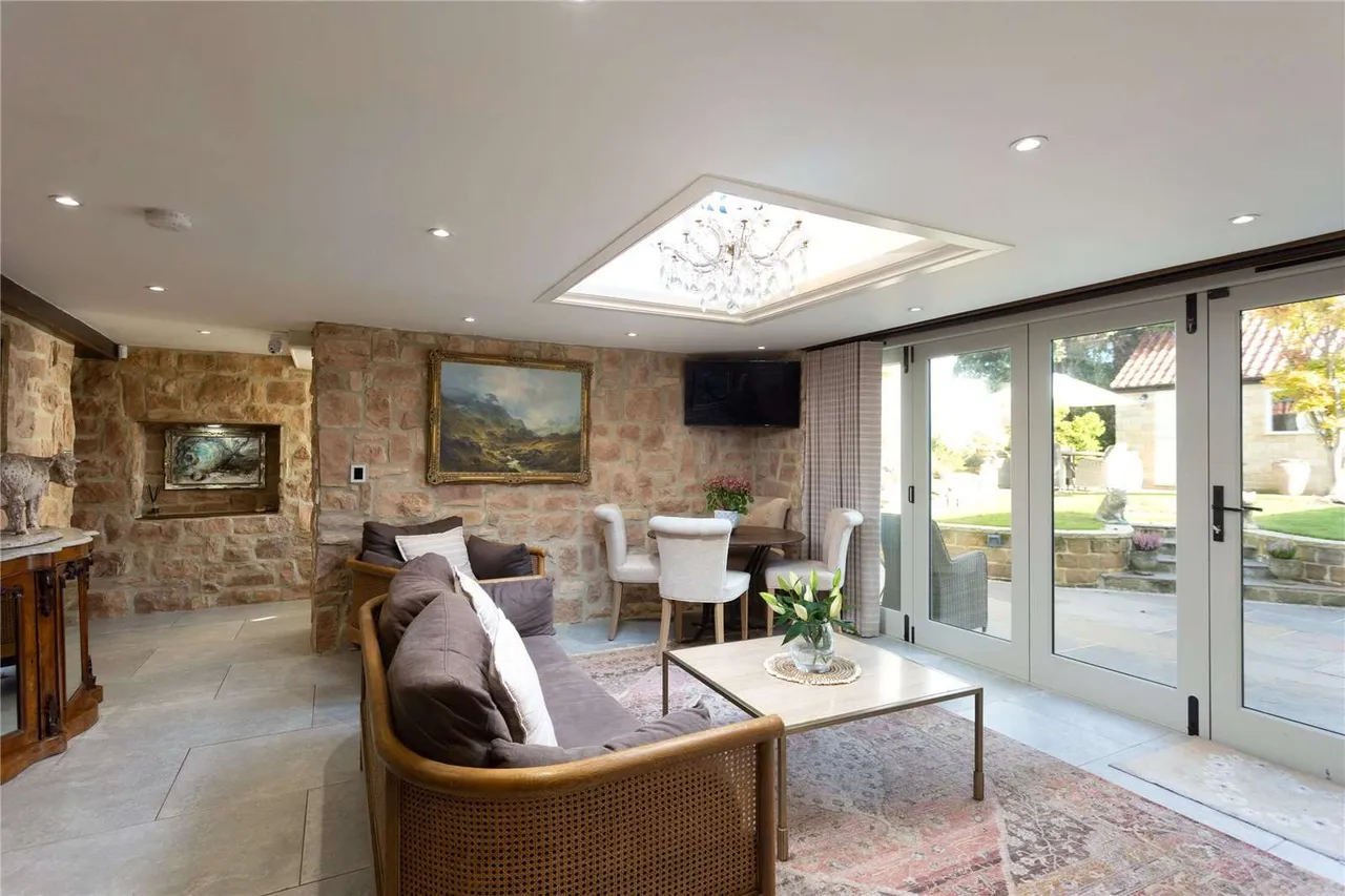 Pottergate Cottage, Helmsley, YO62, photo 3