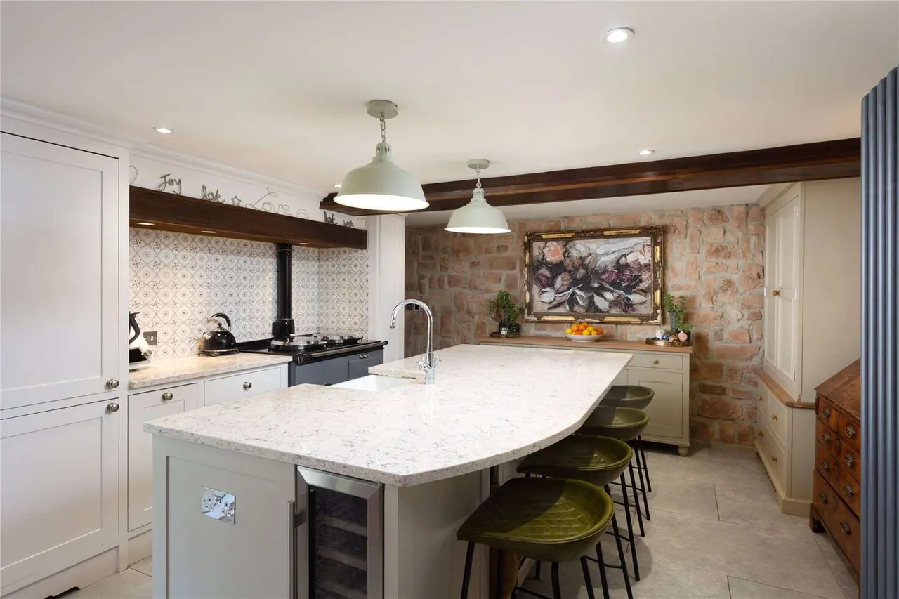Pottergate Cottage, Helmsley, YO62, photo 8