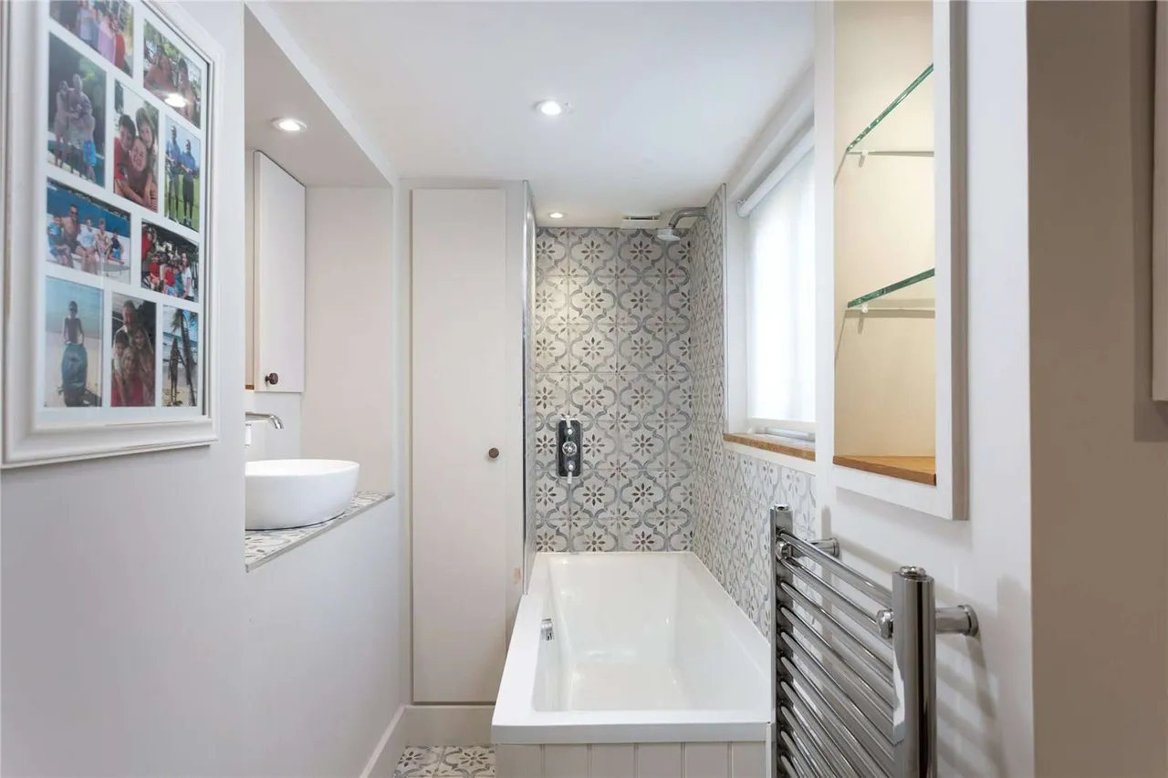 Pottergate Cottage, Helmsley, YO62, photo 22