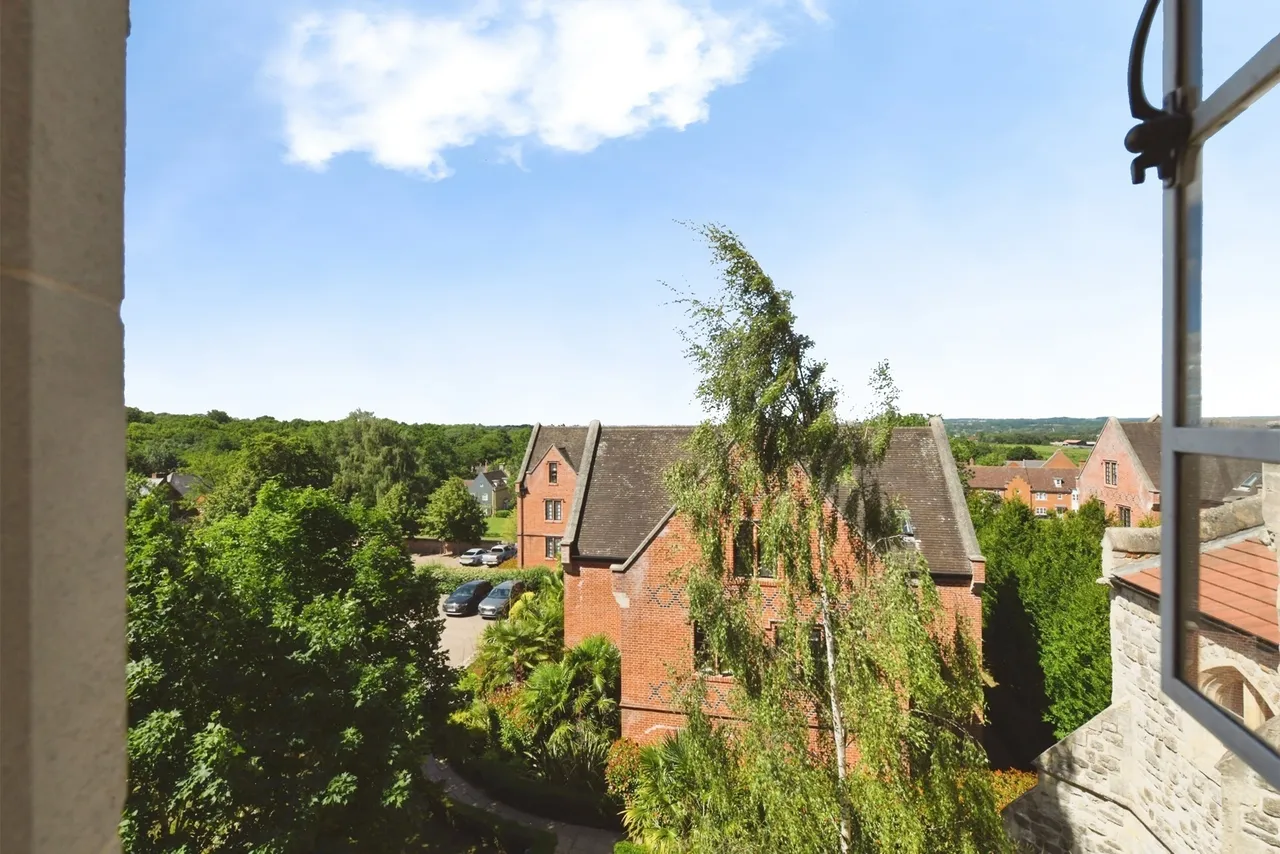 The Galleries, Warley, Brentwood, Essex, CM14, photo 13