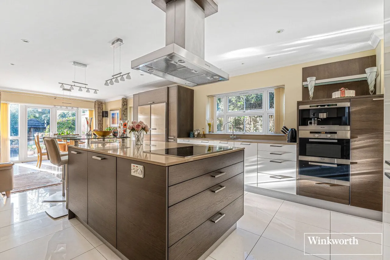 Charters Road, Sunningdale, Berkshire, SL5, photo 10