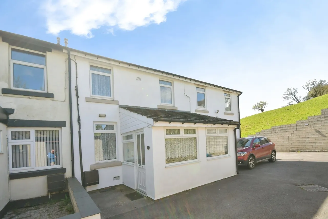 5 bed house for sale — Burlow Road, Buxton, Derbyshire, SK17