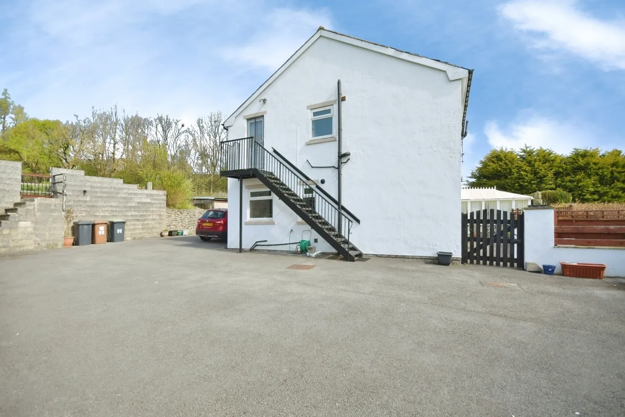 Burlow Road, Buxton, Derbyshire, SK17, photo 28