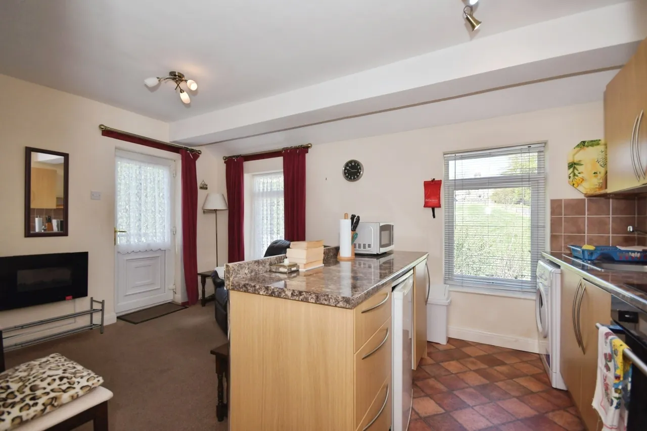 Burlow Road, Buxton, Derbyshire, SK17, photo 15