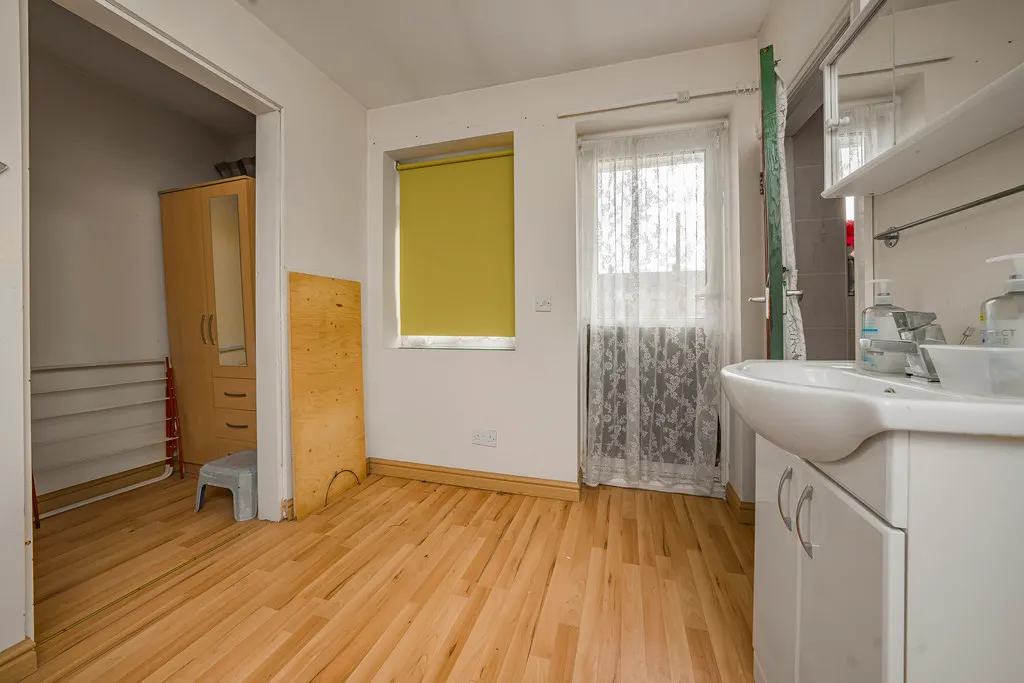 East Road, West Drayton, UB7, photo 17