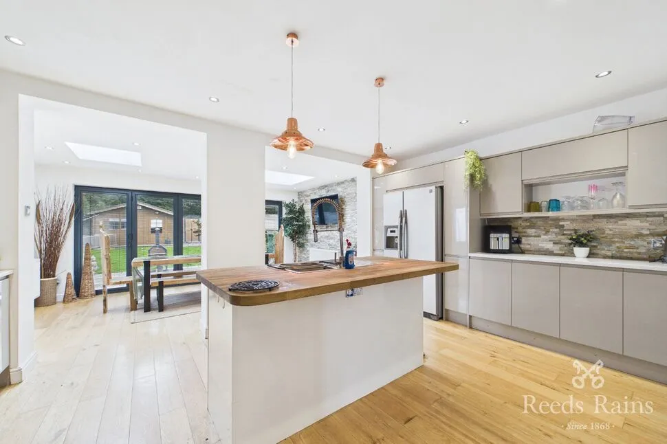 Eckington Road, Coal Aston, S18, photo 2