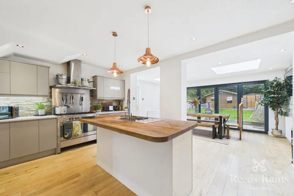 Eckington Road, Coal Aston, S18, photo 6