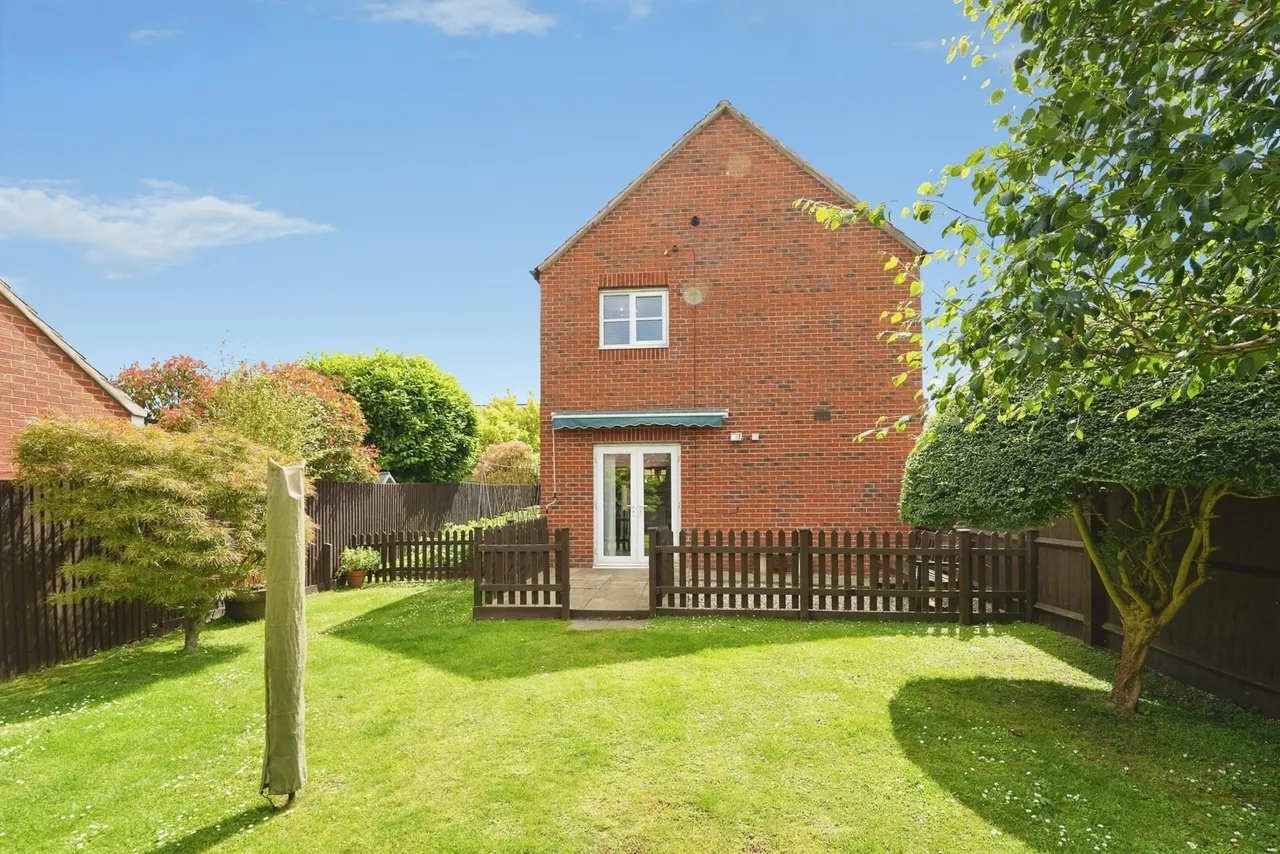 The Plantation, Hardwicke, Gloucester, Gloucestershire, GL2, photo 6