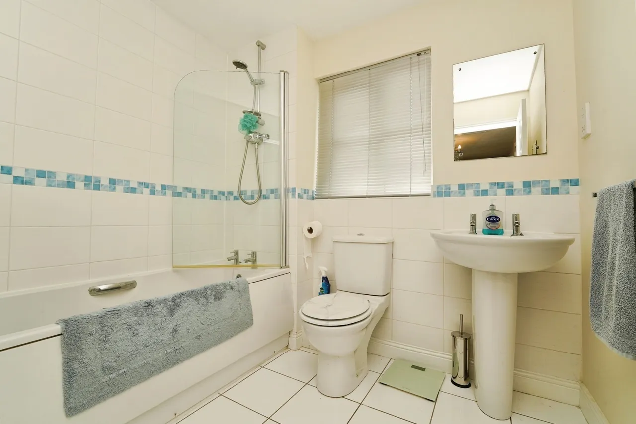 The Plantation, Hardwicke, Gloucester, Gloucestershire, GL2, photo 14