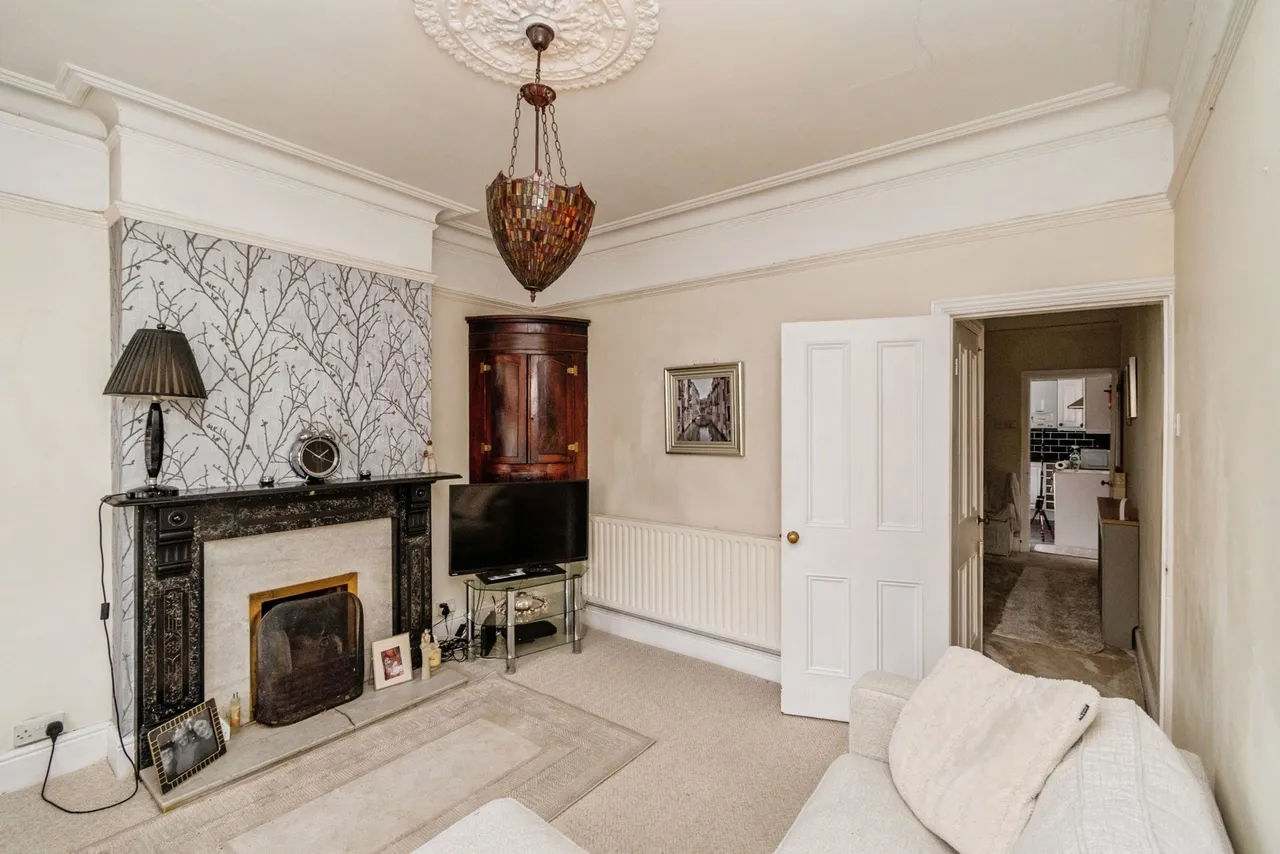 Beech Tree Lane, Cannock, Staffordshire, WS11, photo 2