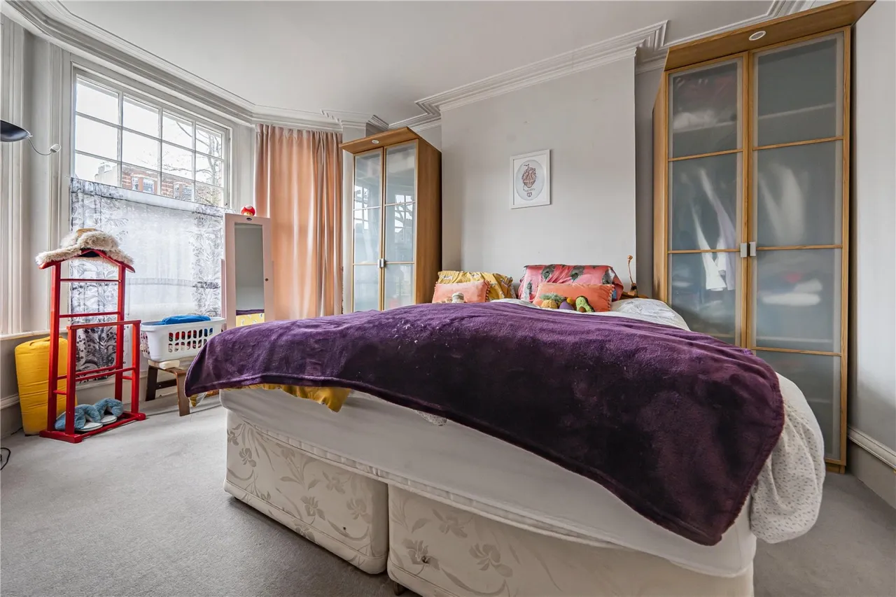 Lower Richmond Road, London, photo 7