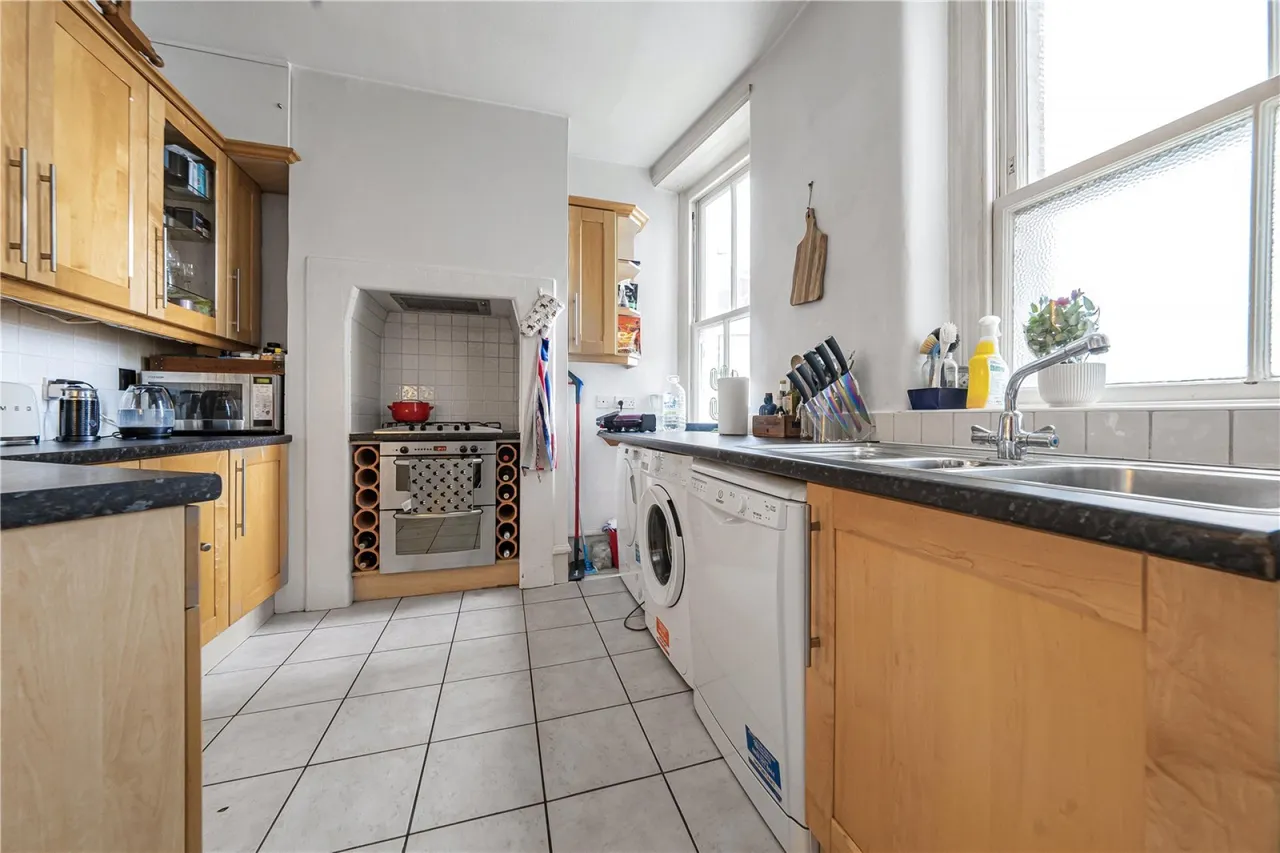 Lower Richmond Road, London, photo 6