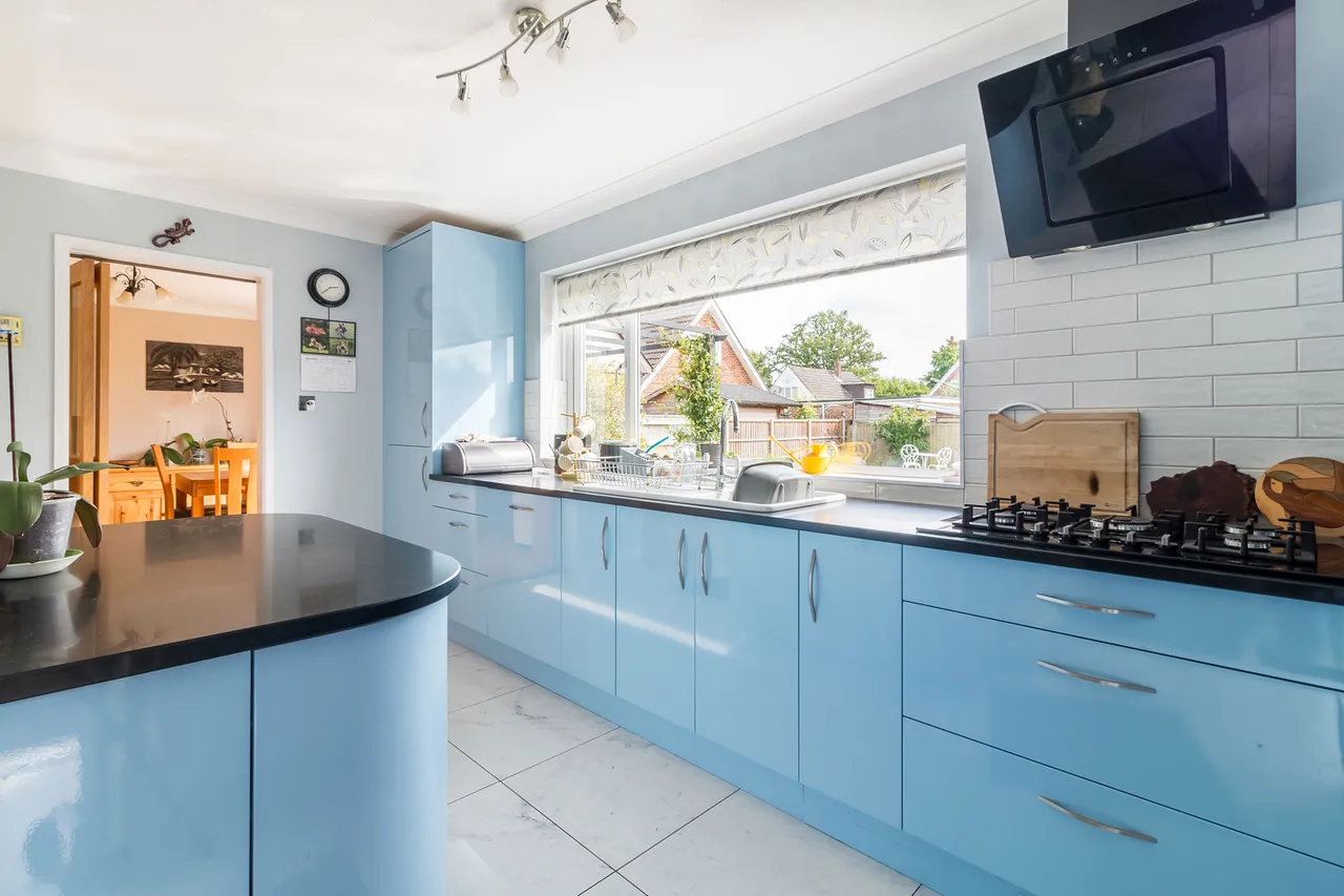 142 Northfield Road, Ringwood, Ringwood, BH24 1SU, photo 5
