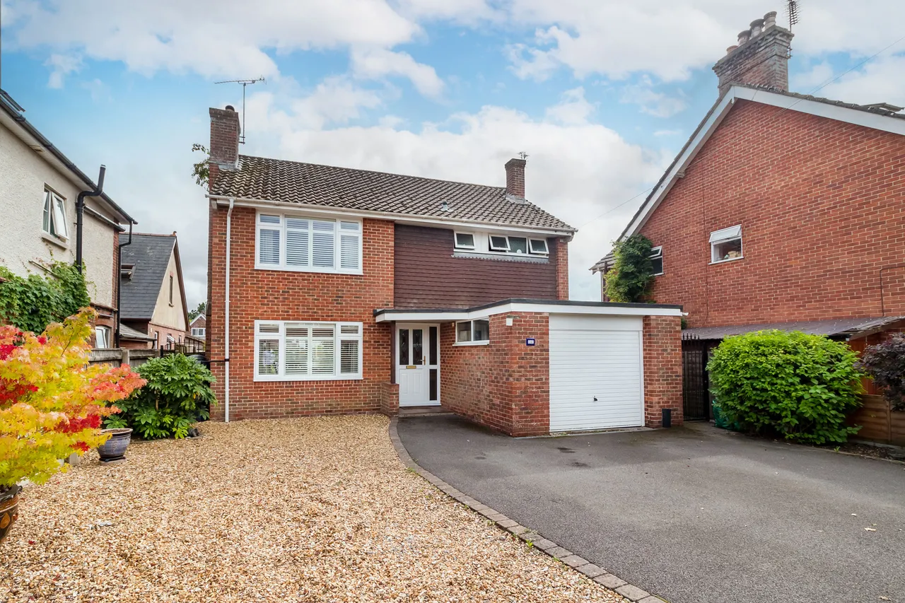 142 Northfield Road, Ringwood, Ringwood, BH24 1SU, photo 11