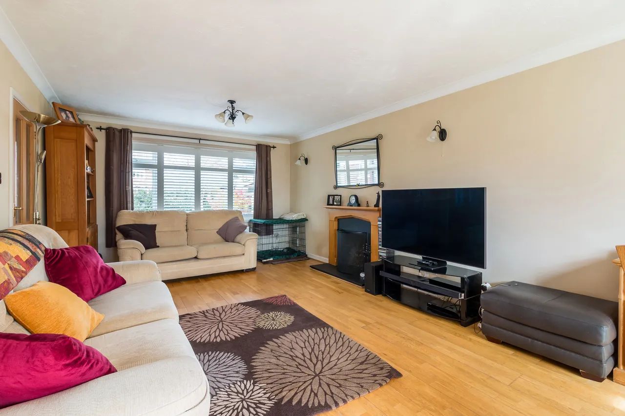 142 Northfield Road, Ringwood, Ringwood, BH24 1SU, photo 4