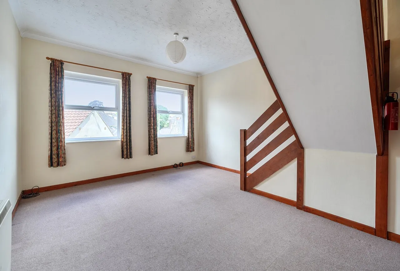 Lansdown, Stroud, GL5 1BB, photo 2