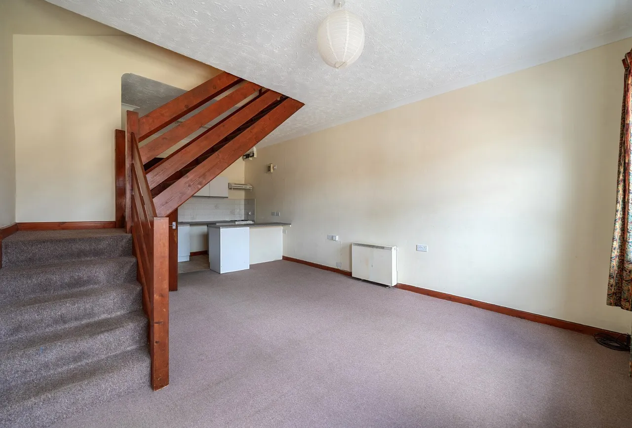 Lansdown, Stroud, GL5 1BB, photo 9