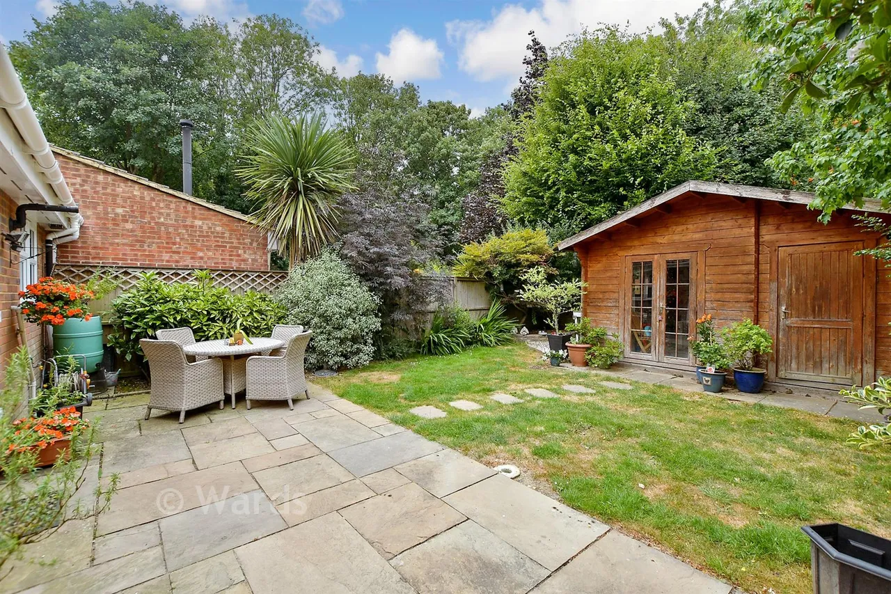 The Ridgeway, Lympne, CT21, photo 5