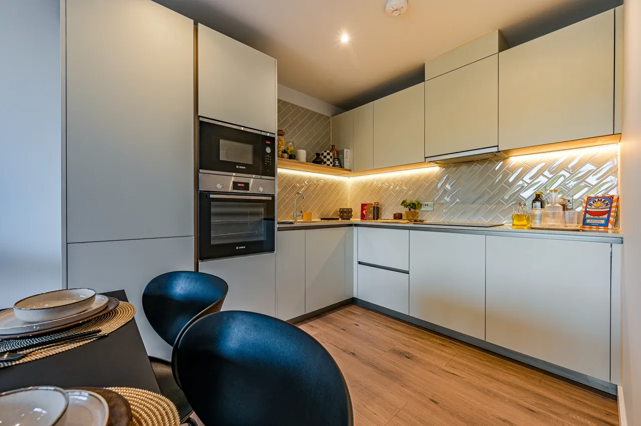 Flat 401, Discovery Apartments, London, photo 42