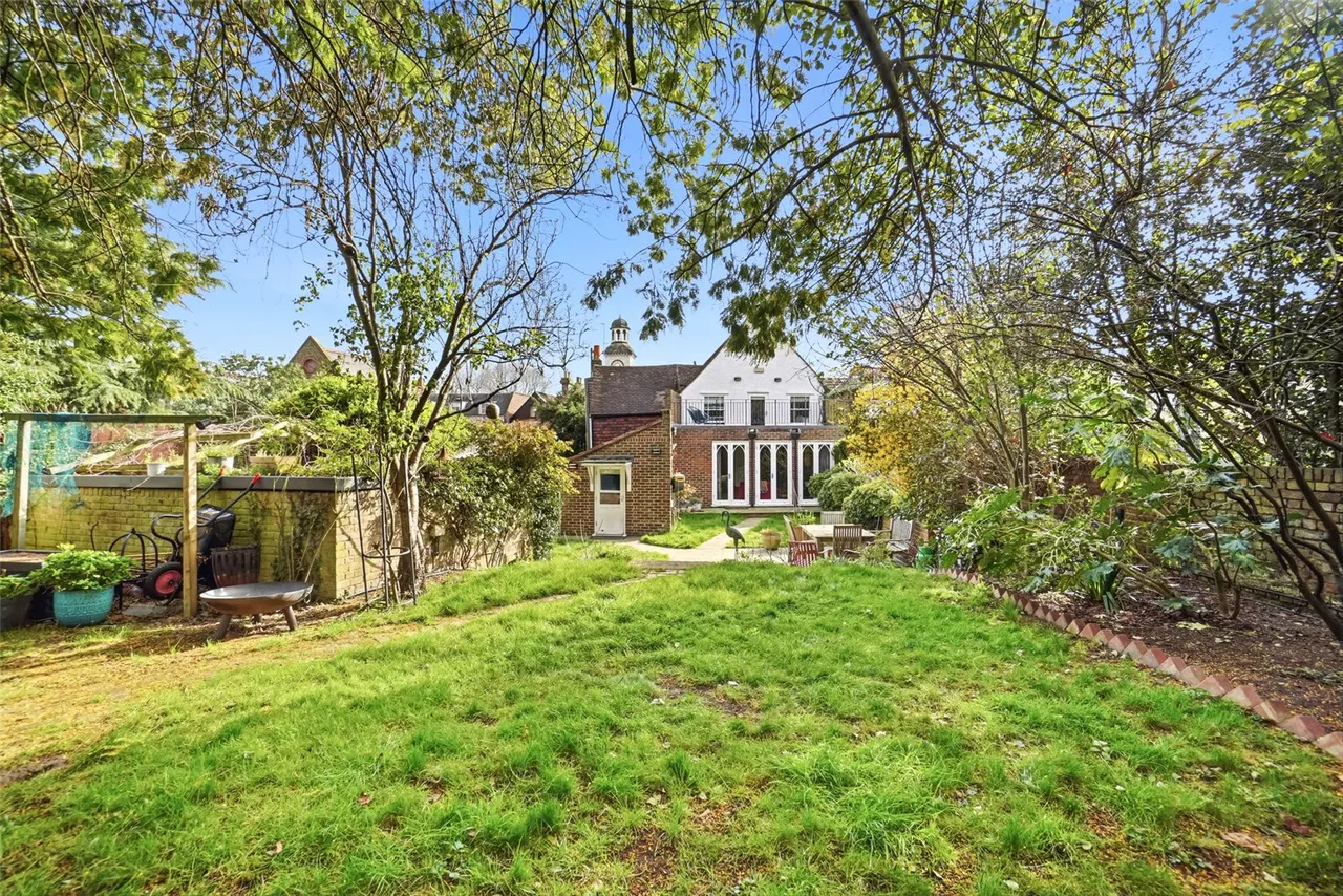 Thames Street, Hampton, TW12 2DX, photo 17