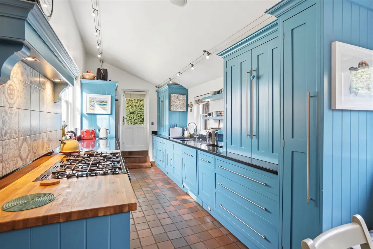 Thames Street, Hampton, TW12 2DX, photo 9