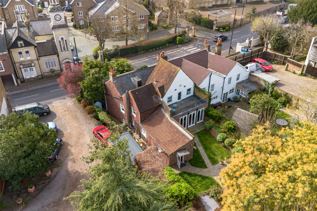 Thames Street, Hampton, TW12 2DX, photo 19