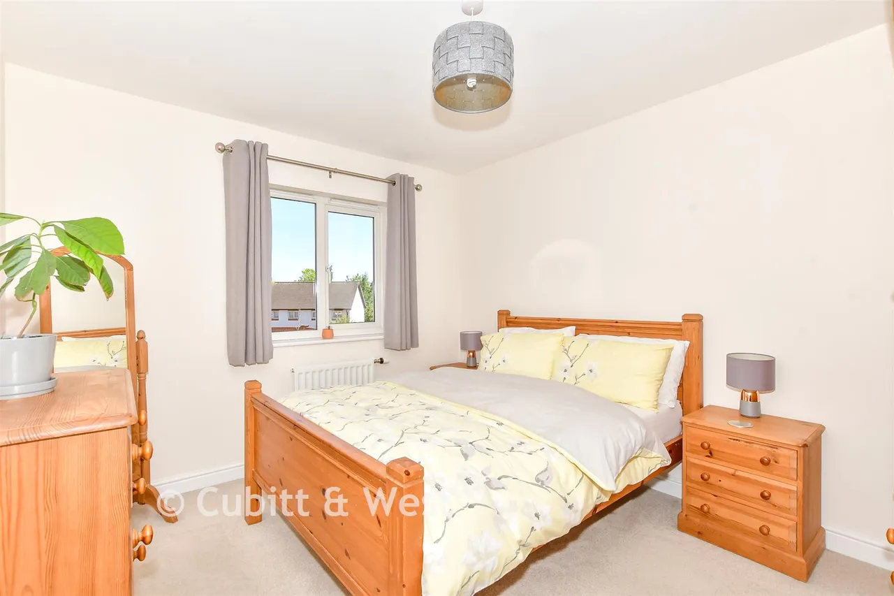 Newlands Avenue, Waterlooville, PO7, photo 13