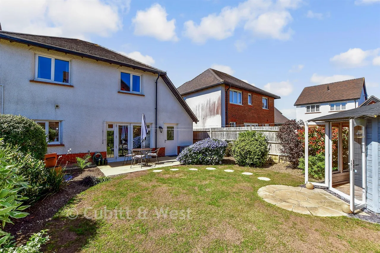 Newlands Avenue, Waterlooville, PO7, photo 15