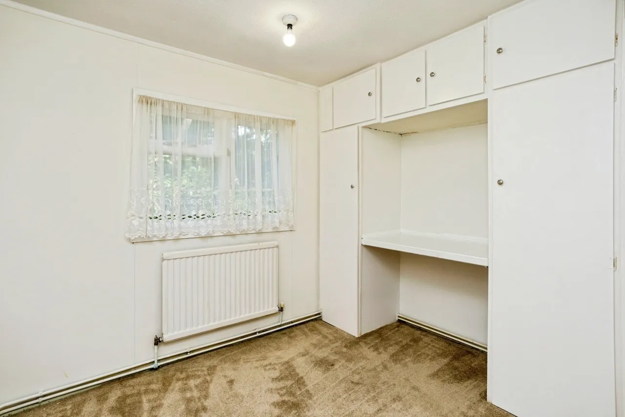Woodpecker Way, Turners Hill Park, RH10, photo 9
