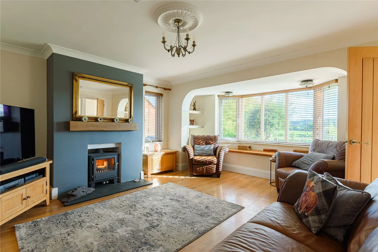 Tregynon, Newtown, SY16, photo 4