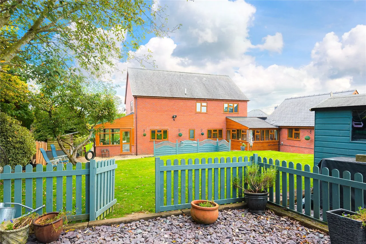 Tregynon, Newtown, SY16, photo 58