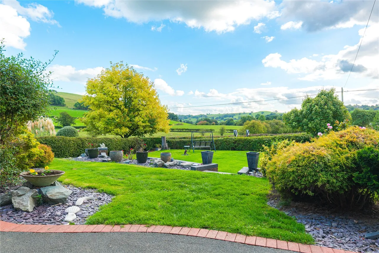 Tregynon, Newtown, SY16, photo 47