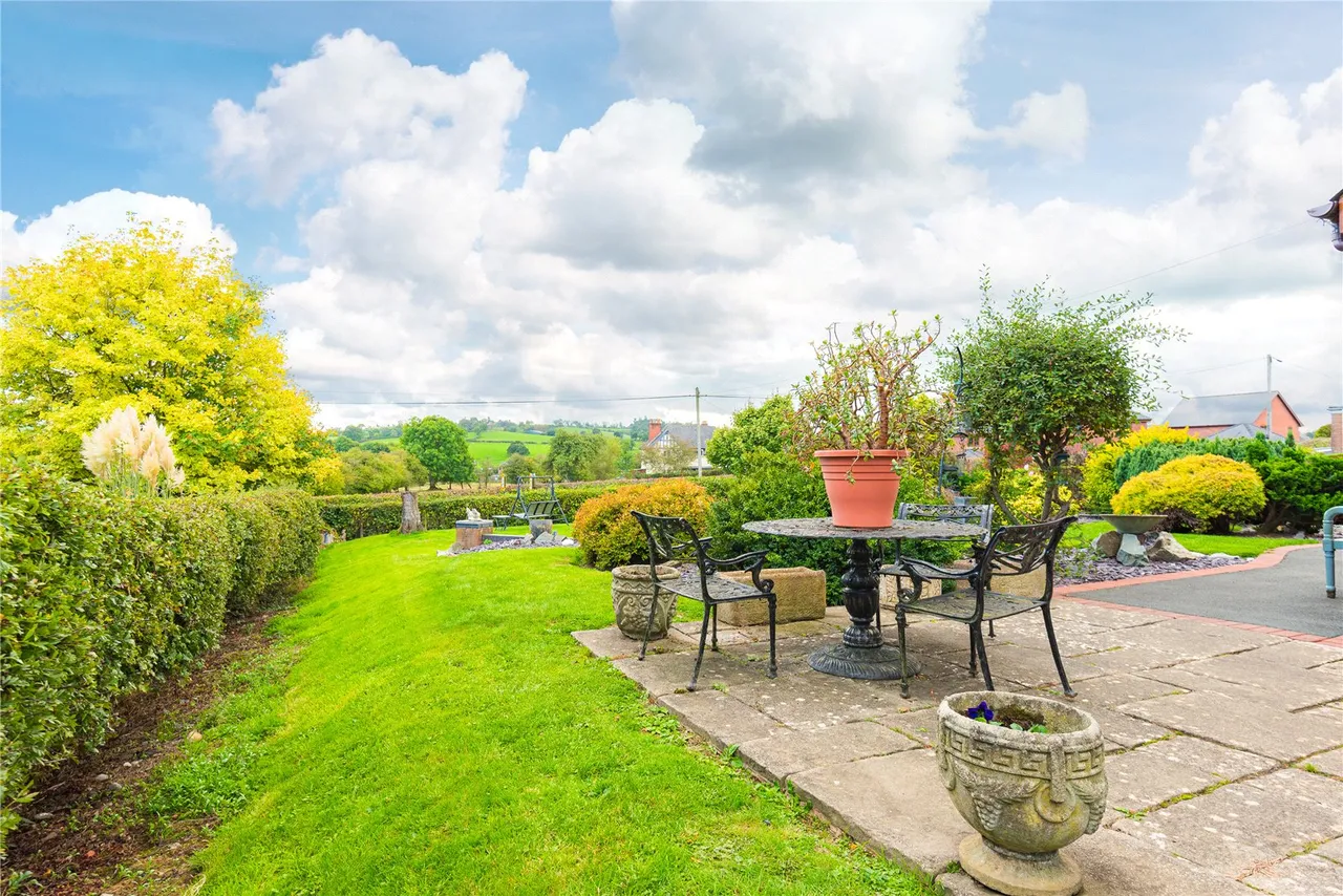 Tregynon, Newtown, SY16, photo 44