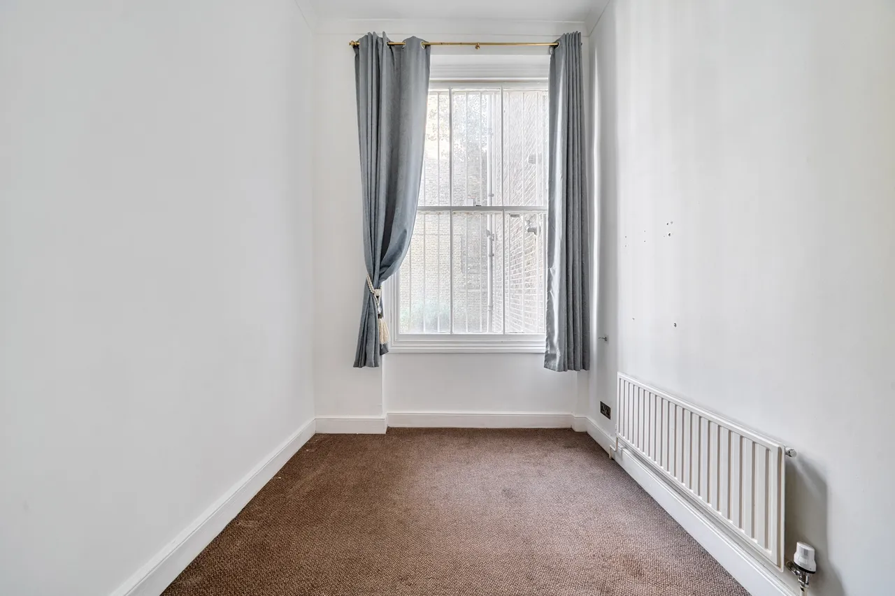 Flat 3, 19 Redcliffe Gardens, London, photo 9