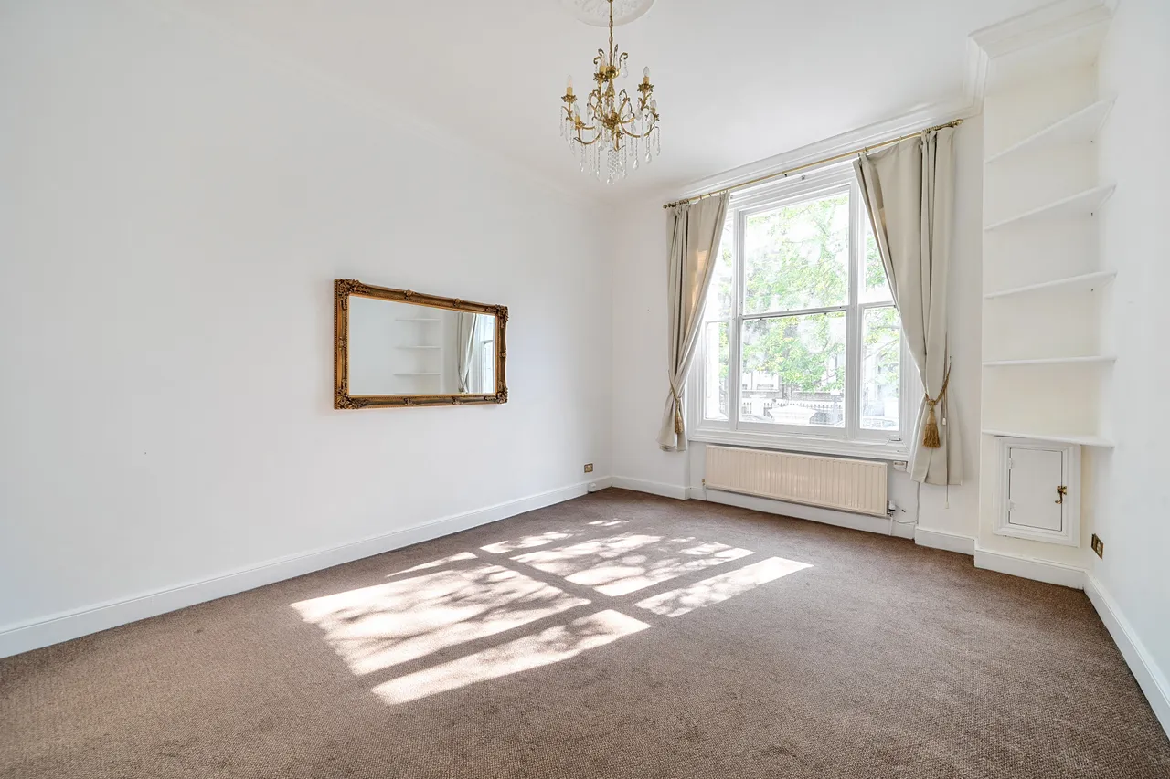 2 bed flat for sale — Flat 3, 19 Redcliffe Gardens, London