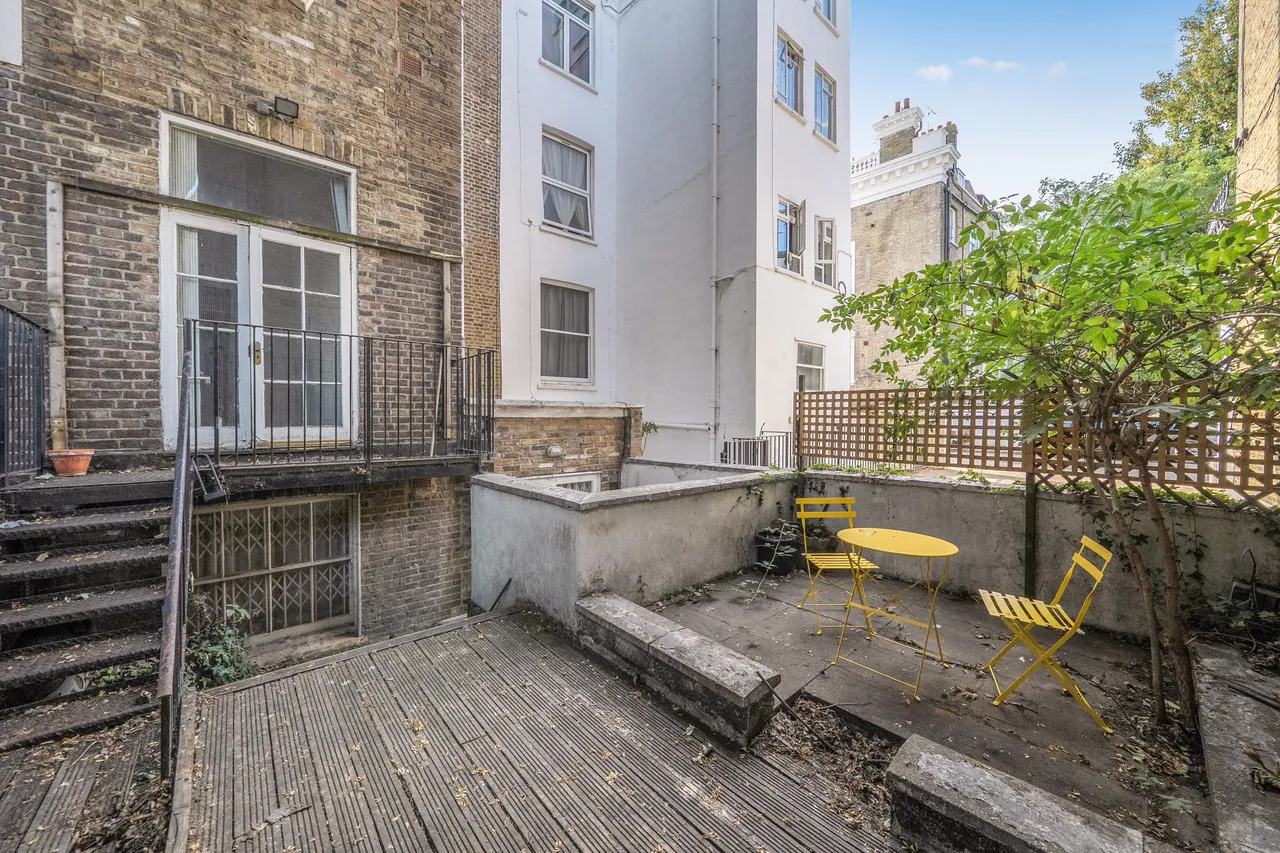 Flat 3, 19 Redcliffe Gardens, London, photo 14