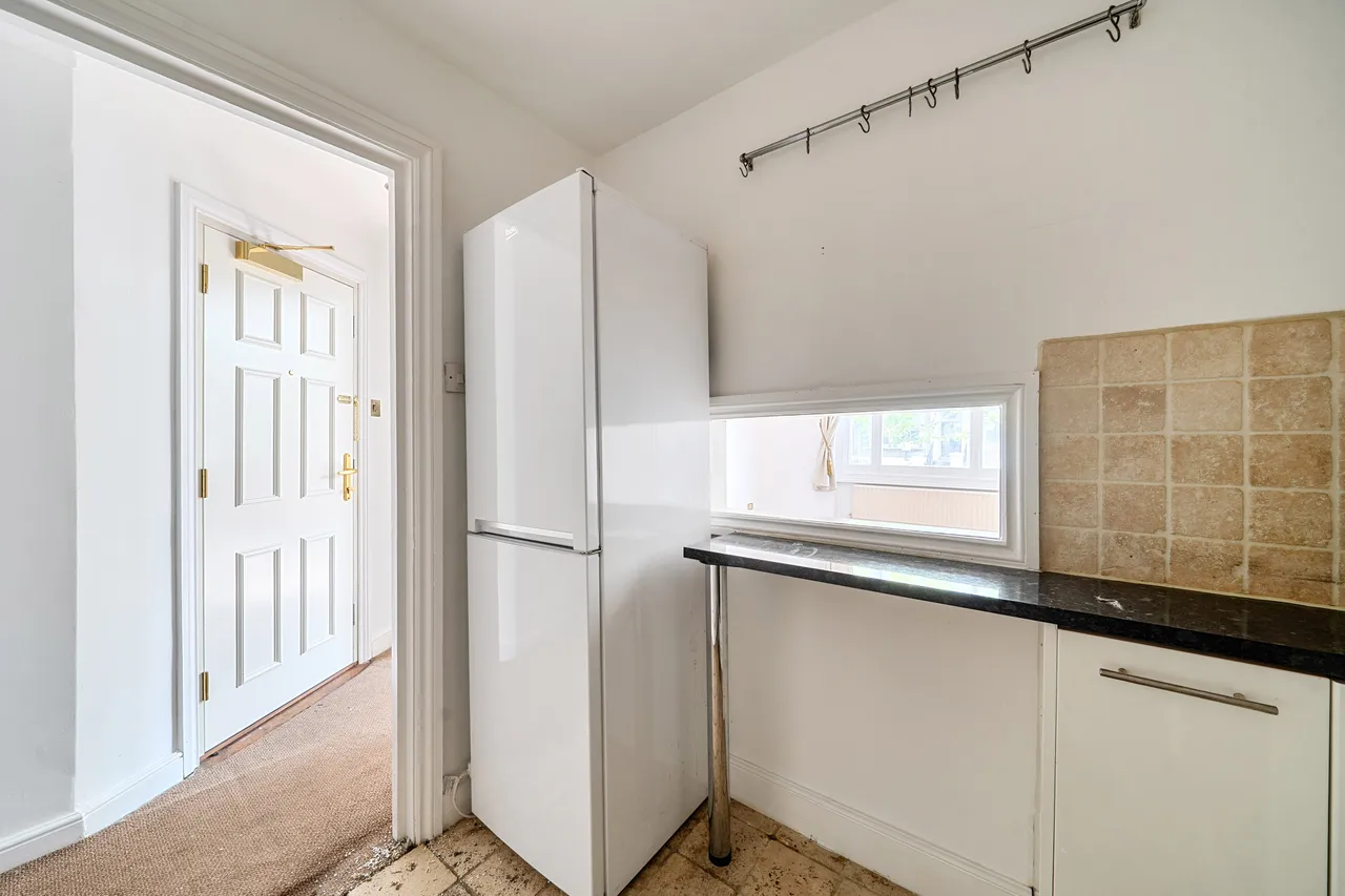 Flat 3, 19 Redcliffe Gardens, London, photo 7