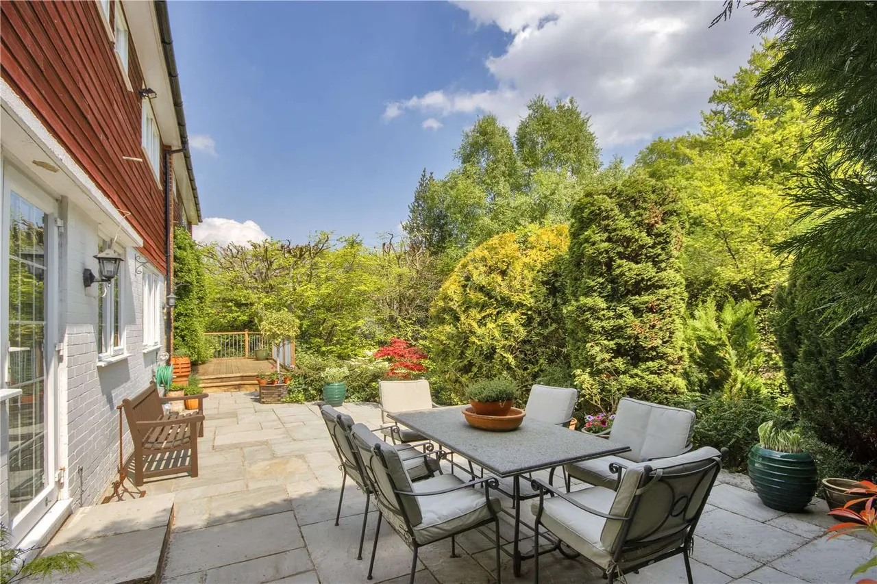 Brattle Wood, Sevenoaks, Kent, TN13 1QS, photo 6