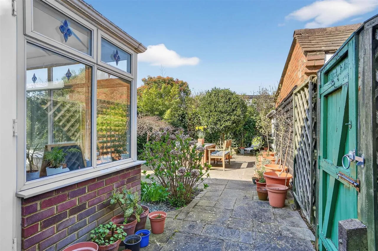 Grennell Road, Sutton, SM1 3DW, photo 4