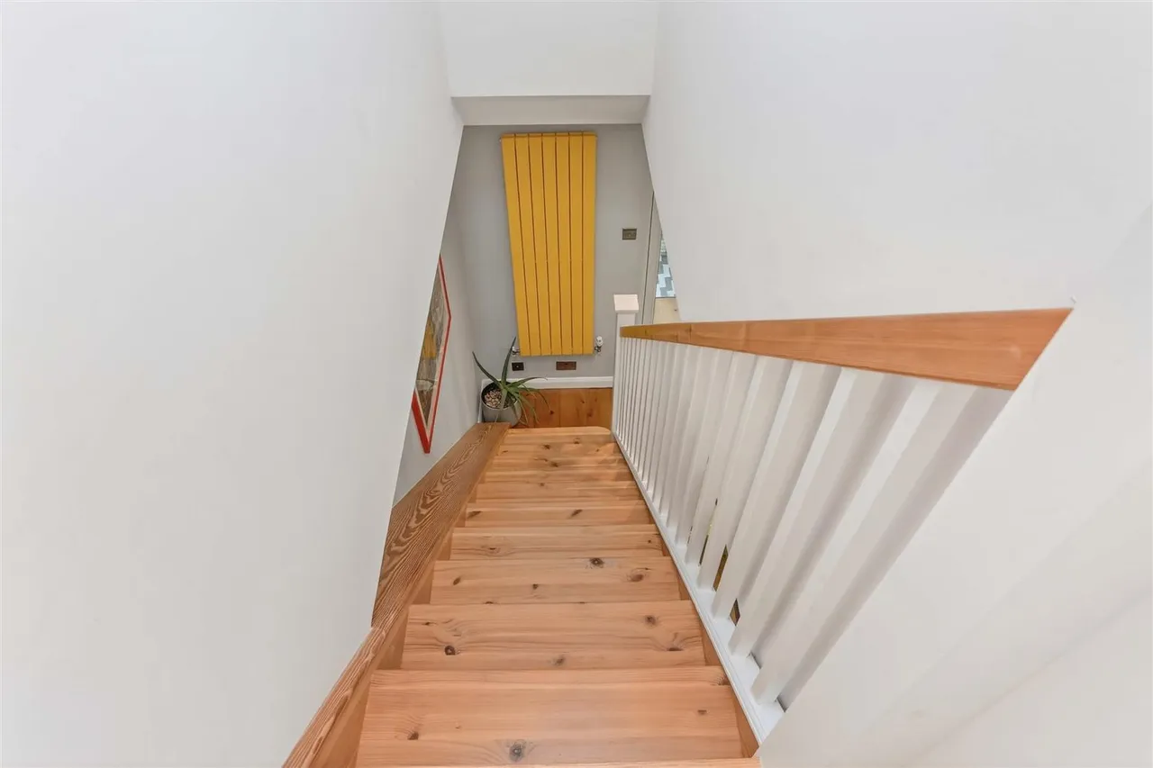 Grennell Road, Sutton, SM1 3DW, photo 15